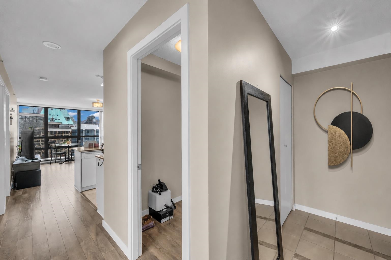 23XX 938 Smithe Street - MLS&reg; # R3165865