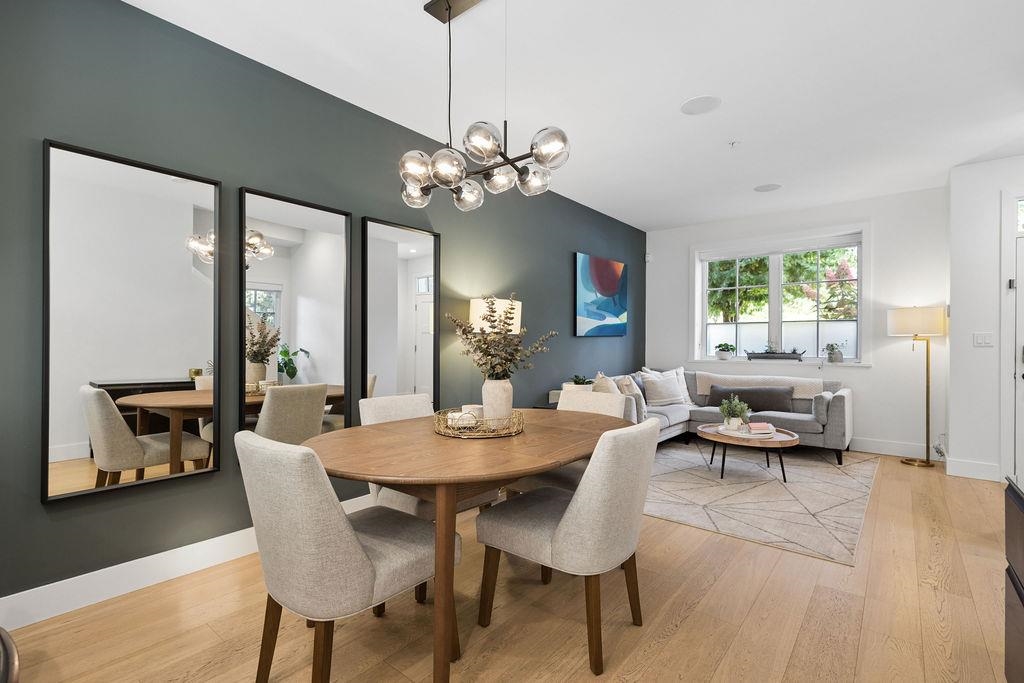 12 1133 Ridgewood Drive - MLS&reg; # R3166127