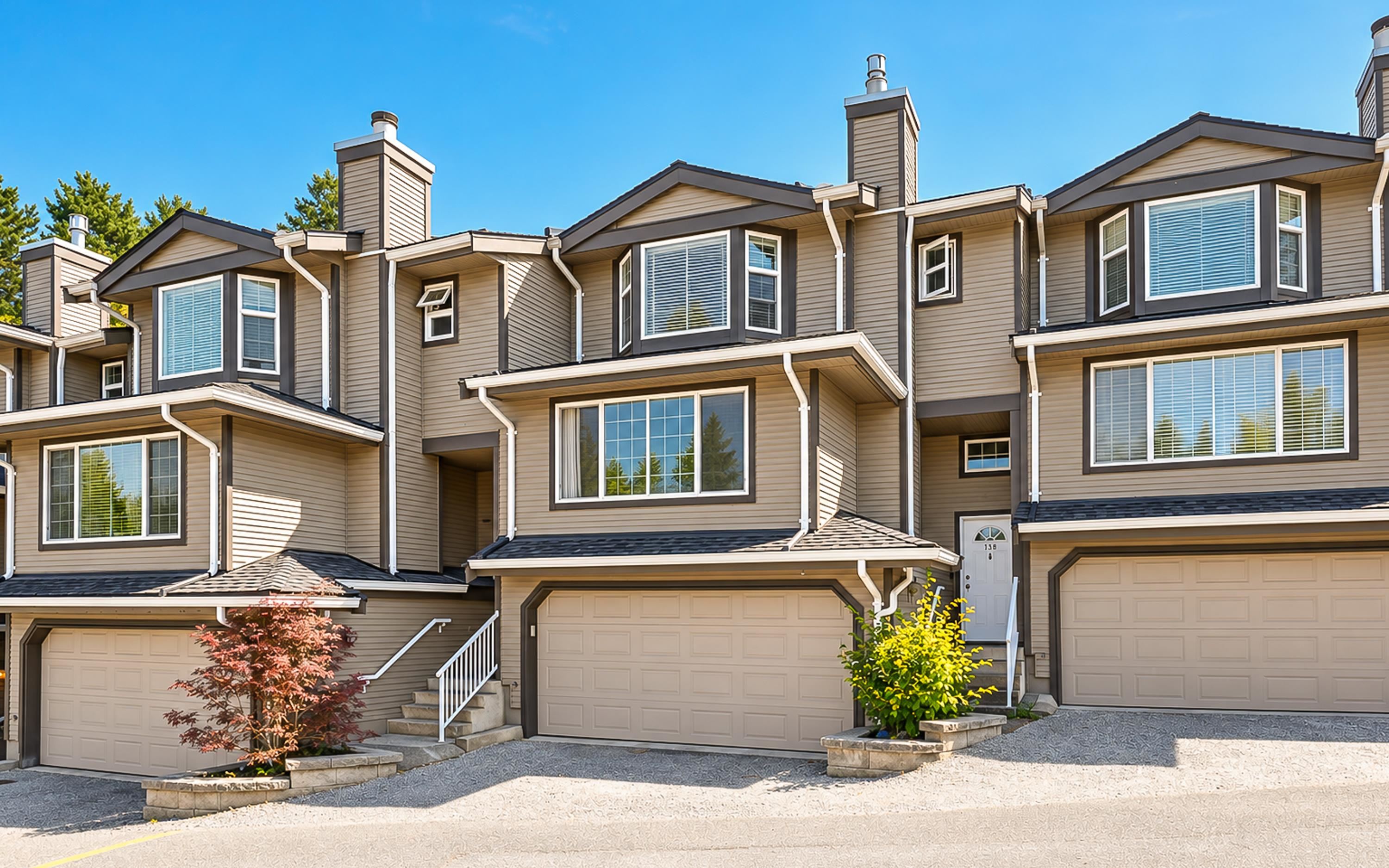 138 1140 Castle Crescent - MLS&reg; # R3166595