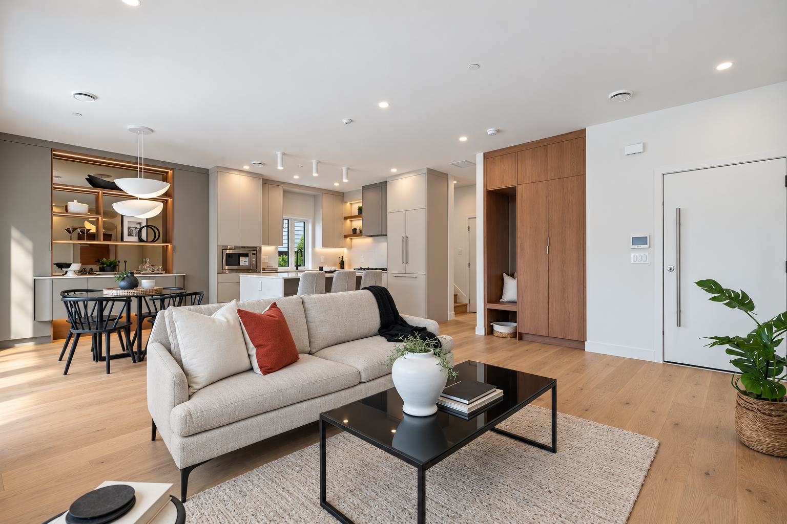 2 2211 William Street - MLS&reg; # R3168321