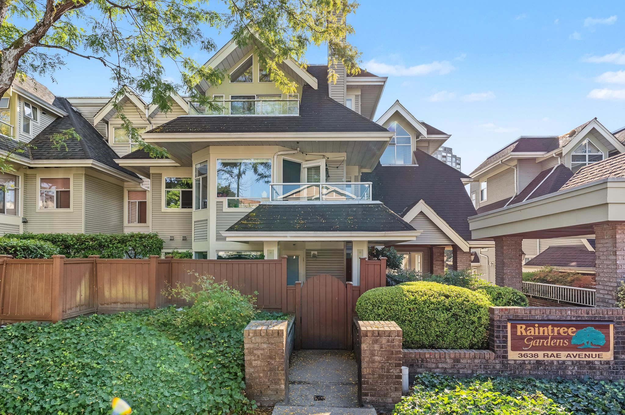 302 3638 Rae Avenue - MLS&reg; # R3168580