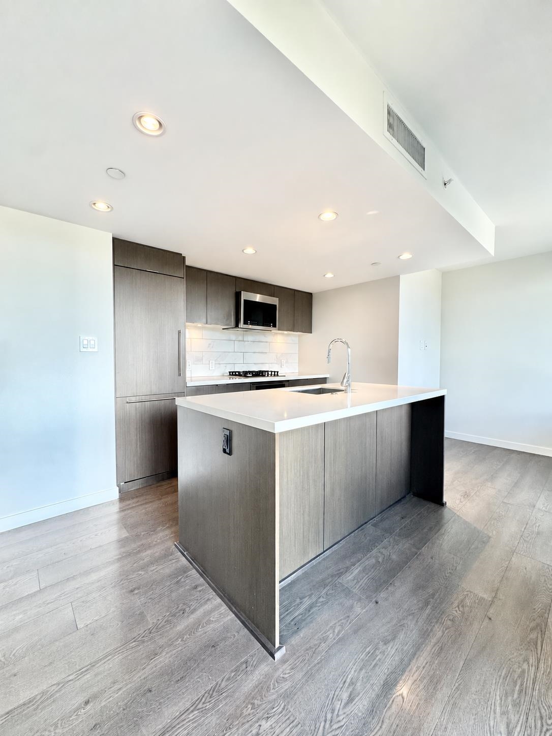 5XX 8189 Cambie Street - MLS&reg; # R3169150