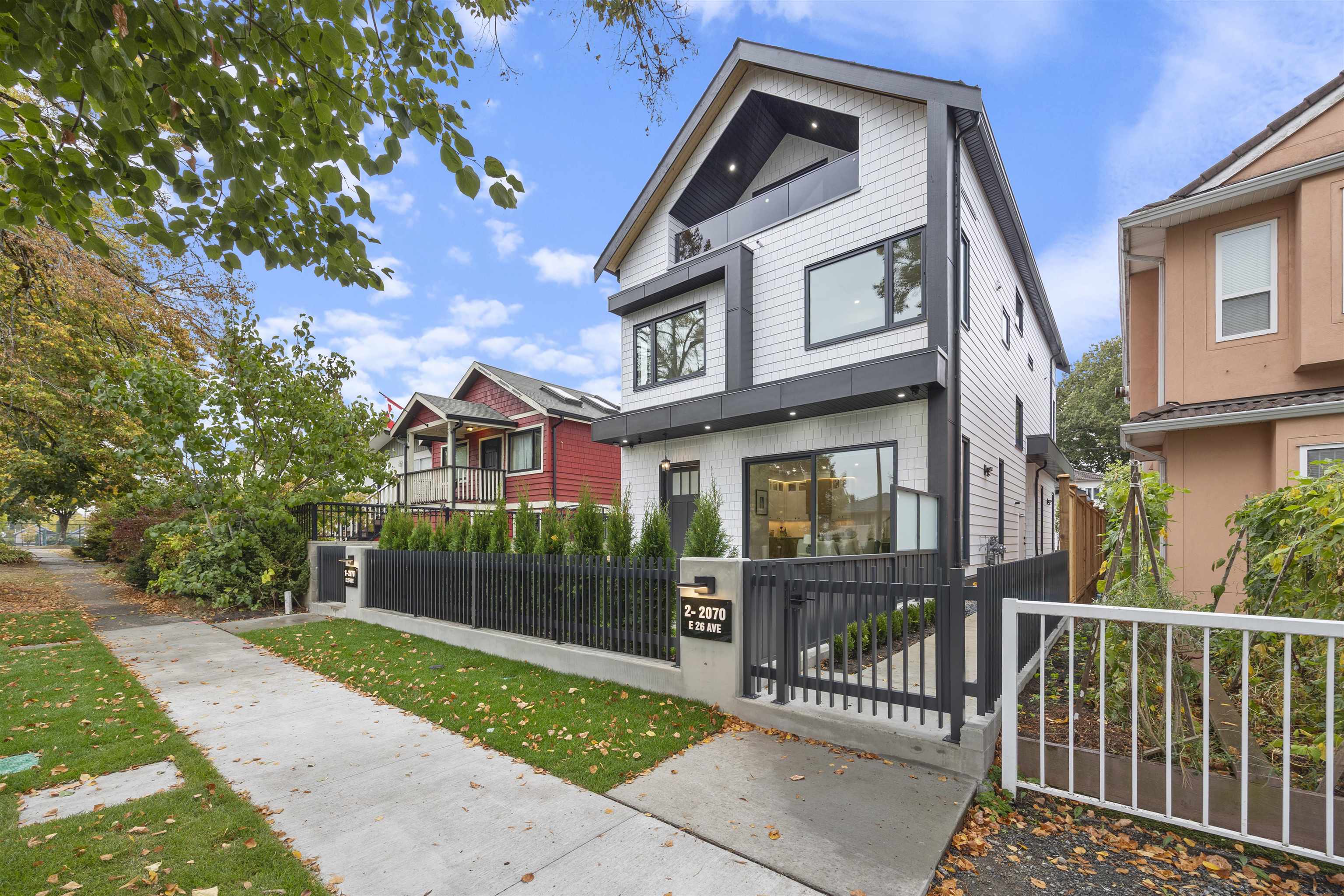 2 2070 26th Avenue - MLS&reg; # R3169555