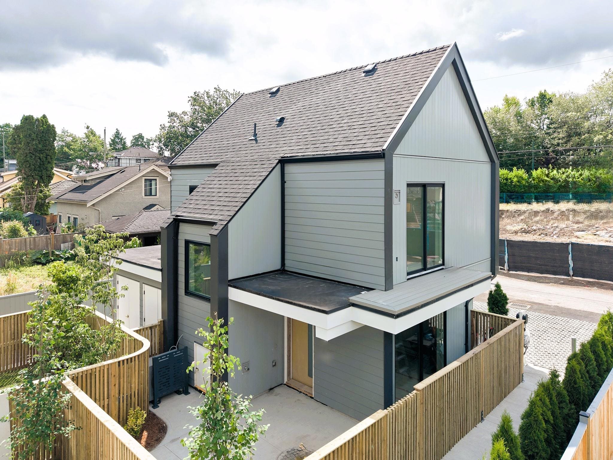 5 2240 40th Avenue - MLS&reg; # R3169991