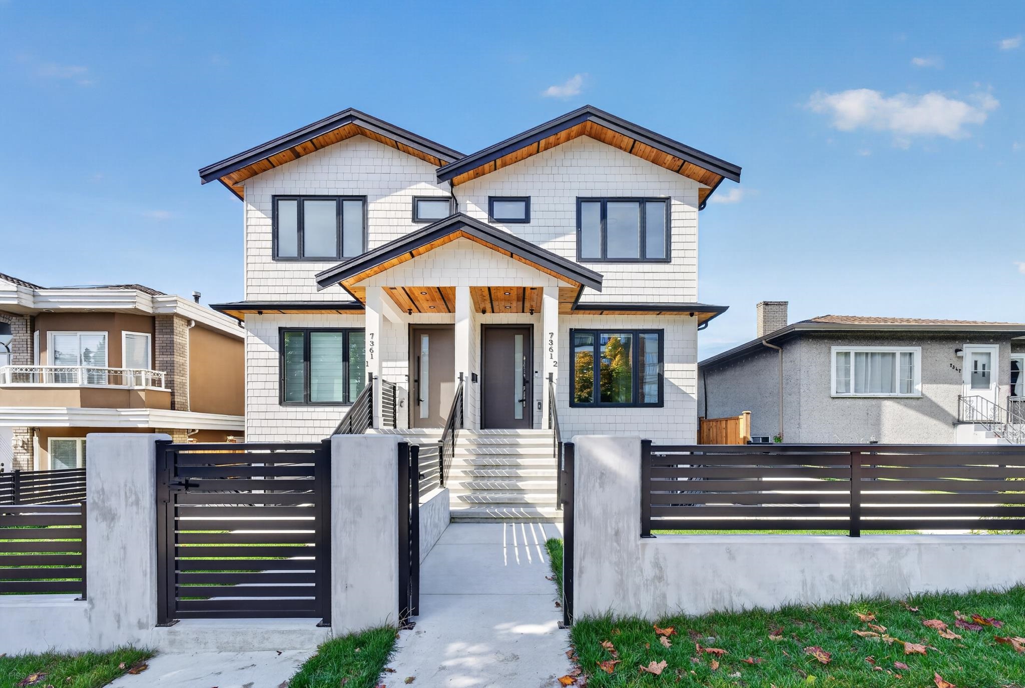 2 7361 Fraser Street - MLS&reg; # R3170106