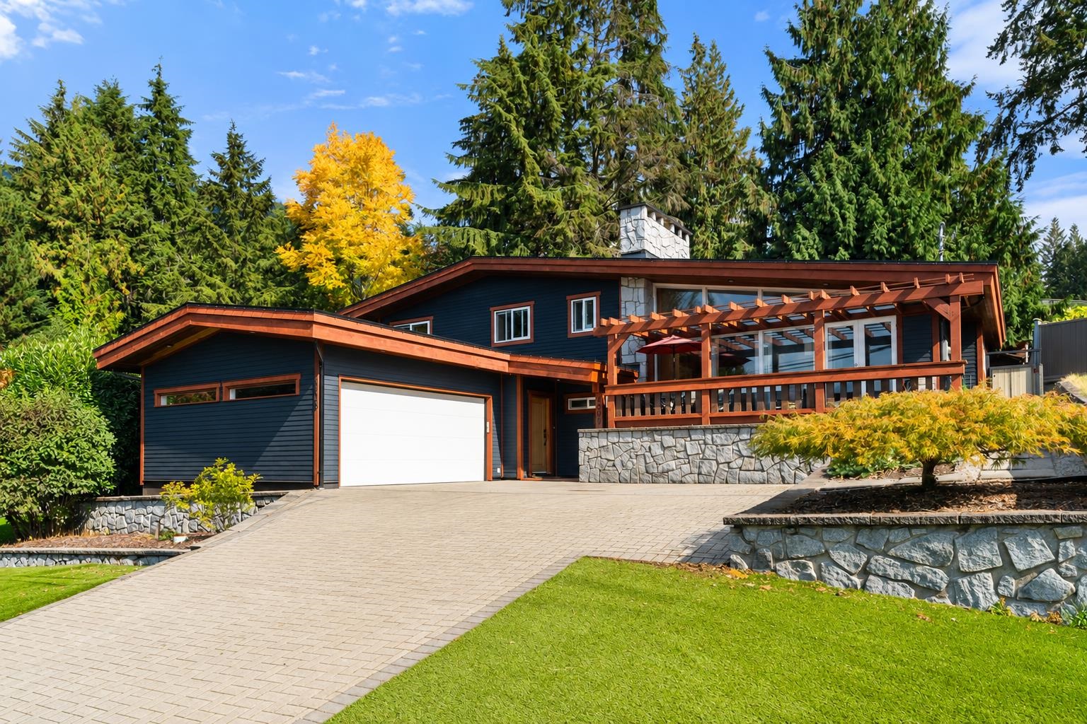  4506 Ranger Avenue - MLS&reg; # R3170123
