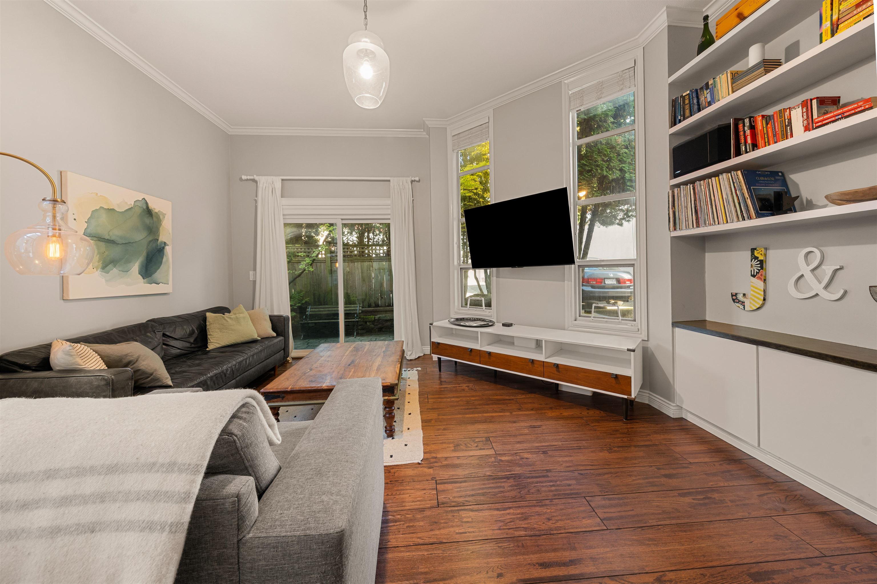  709 Prior Street - MLS&reg; # R3170598