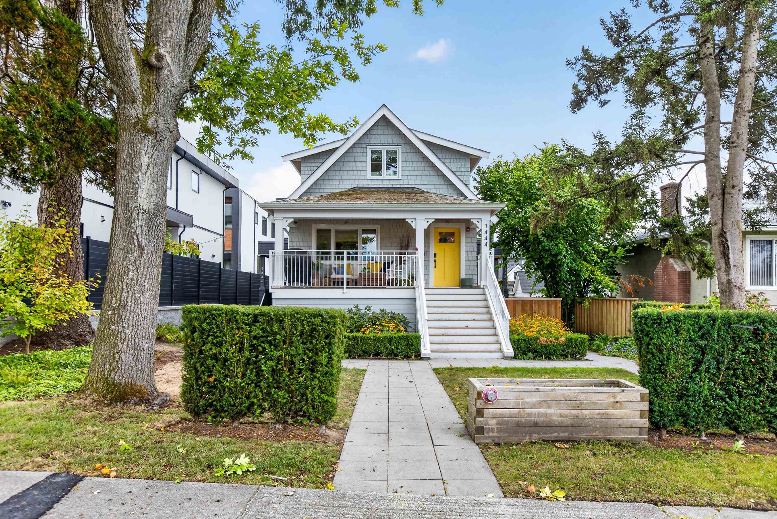  1444 30th Avenue - MLS&reg; # R3170626