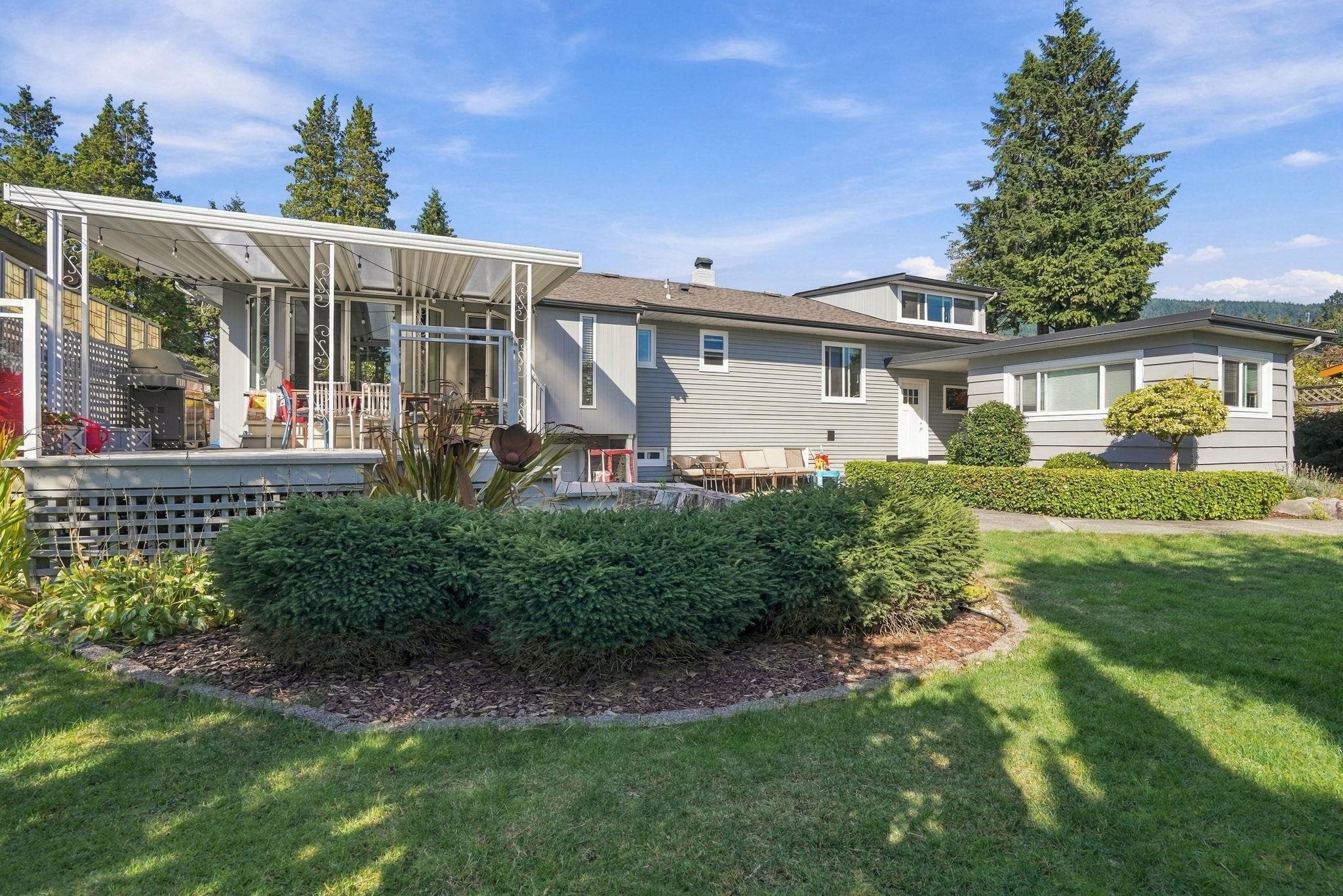  4027 Sunnycrest Drive - MLS&reg; # R3170670