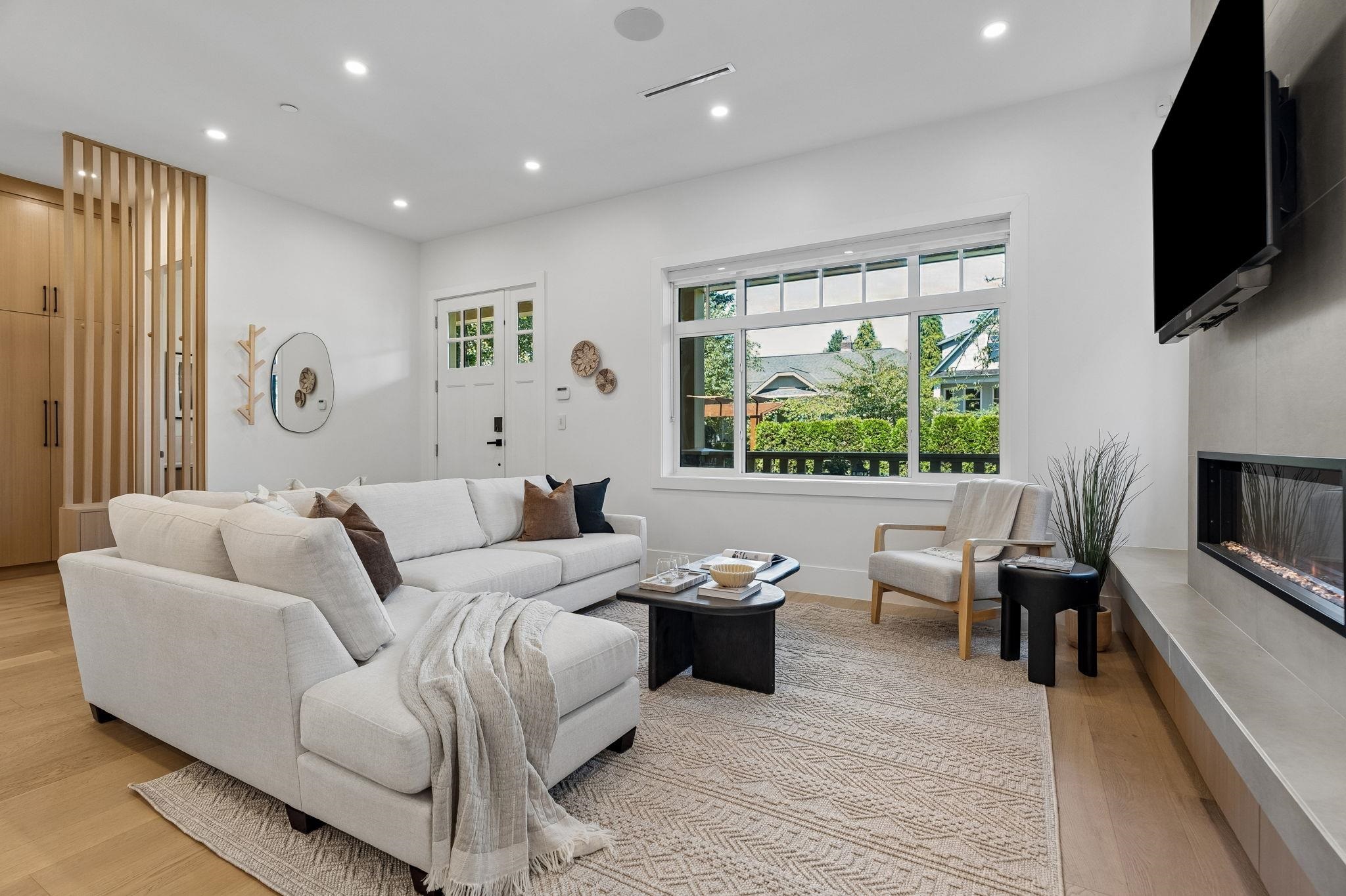  1234 19th Avenue - MLS&reg; # R3170839