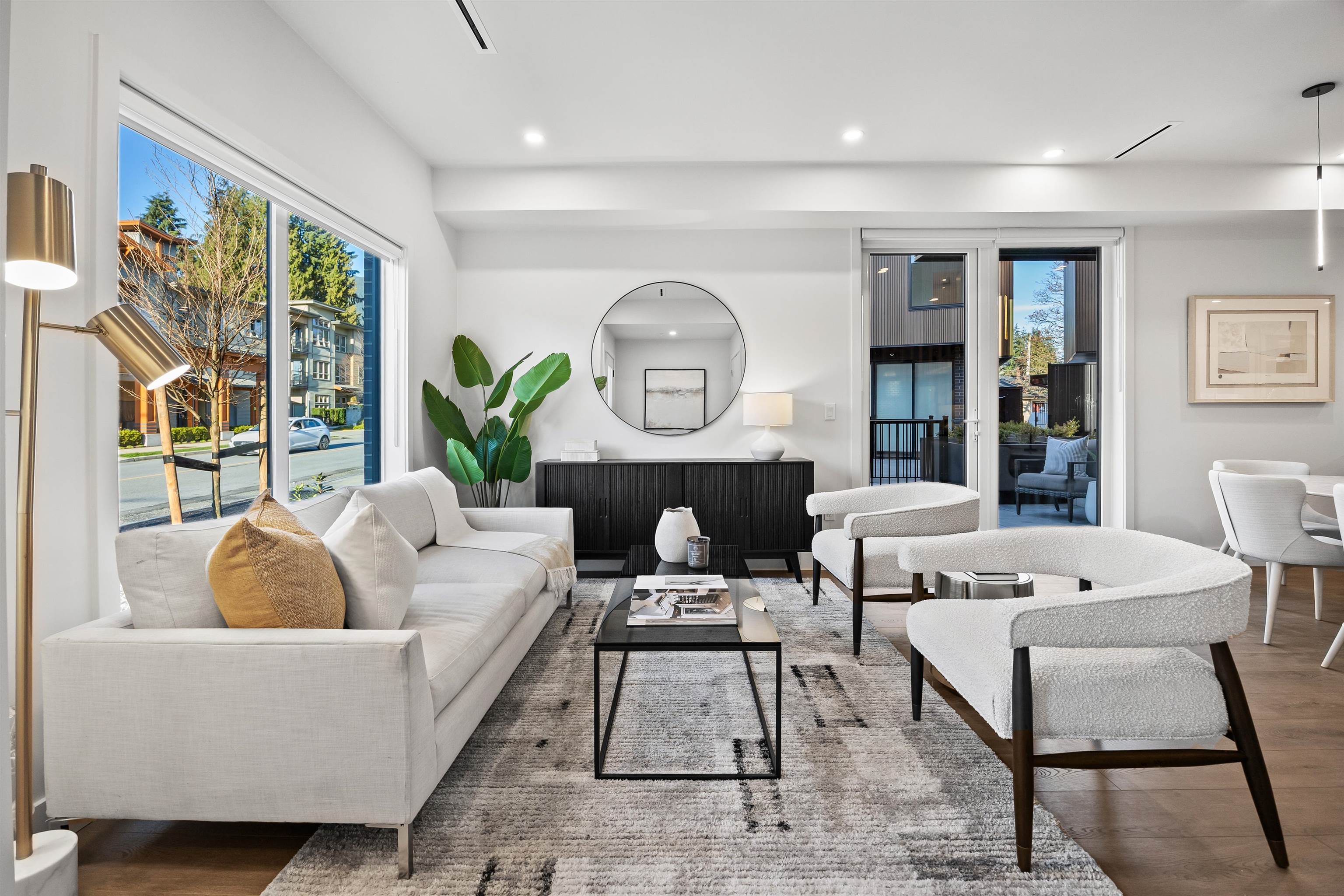  3206 Highland Boulevard - MLS&reg; # R3171025