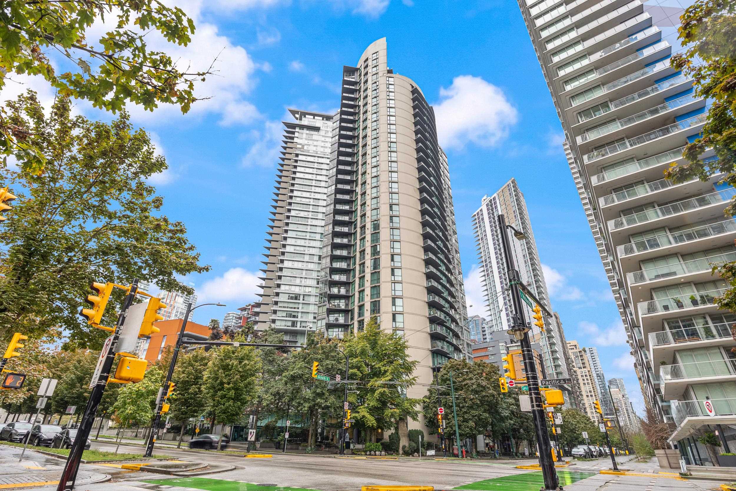 203 501 Pacific Street - MLS&reg; # R3171628