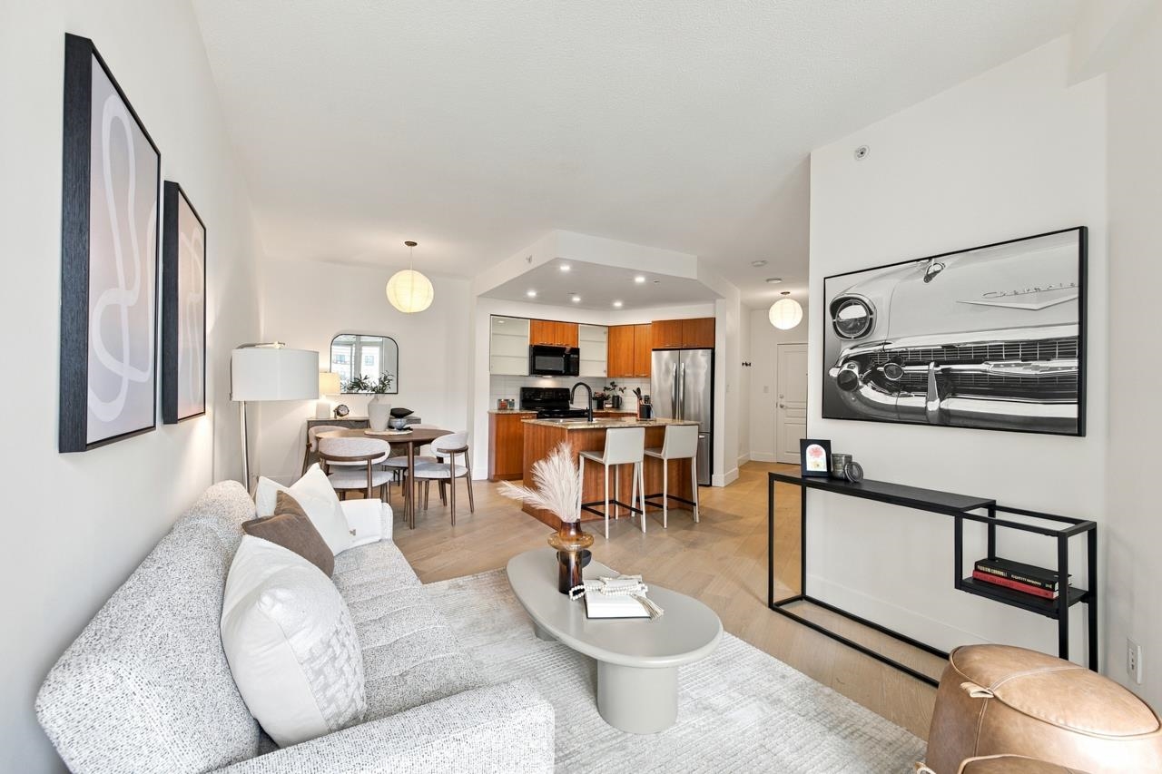 421 4028 Knight Street - MLS&reg; # R3172450