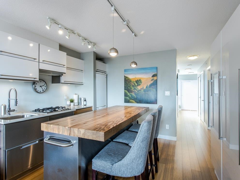 605 718 Main Street - MLS&reg; # R3172489