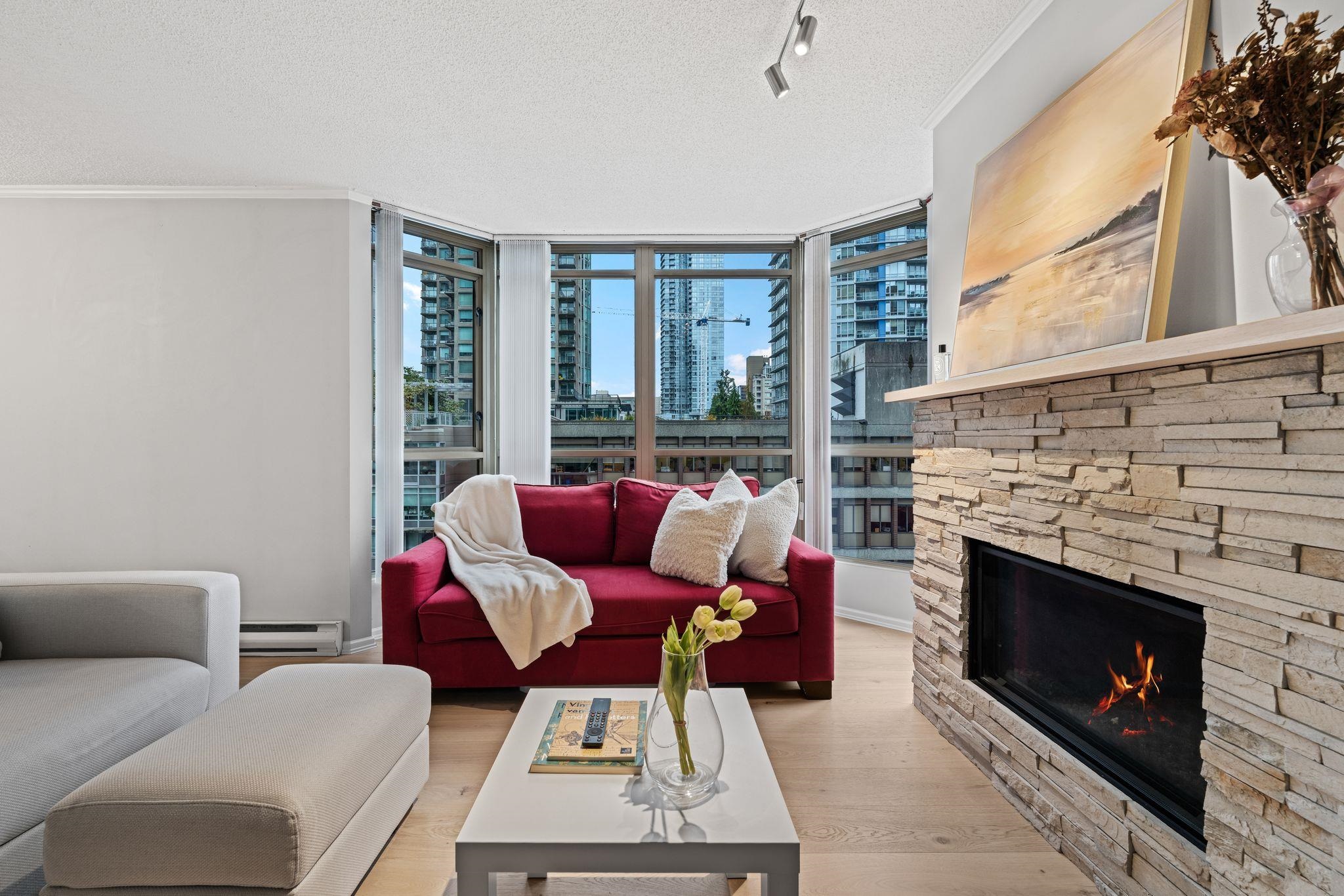 906 867 Hamilton Street - MLS&reg; # R3172802