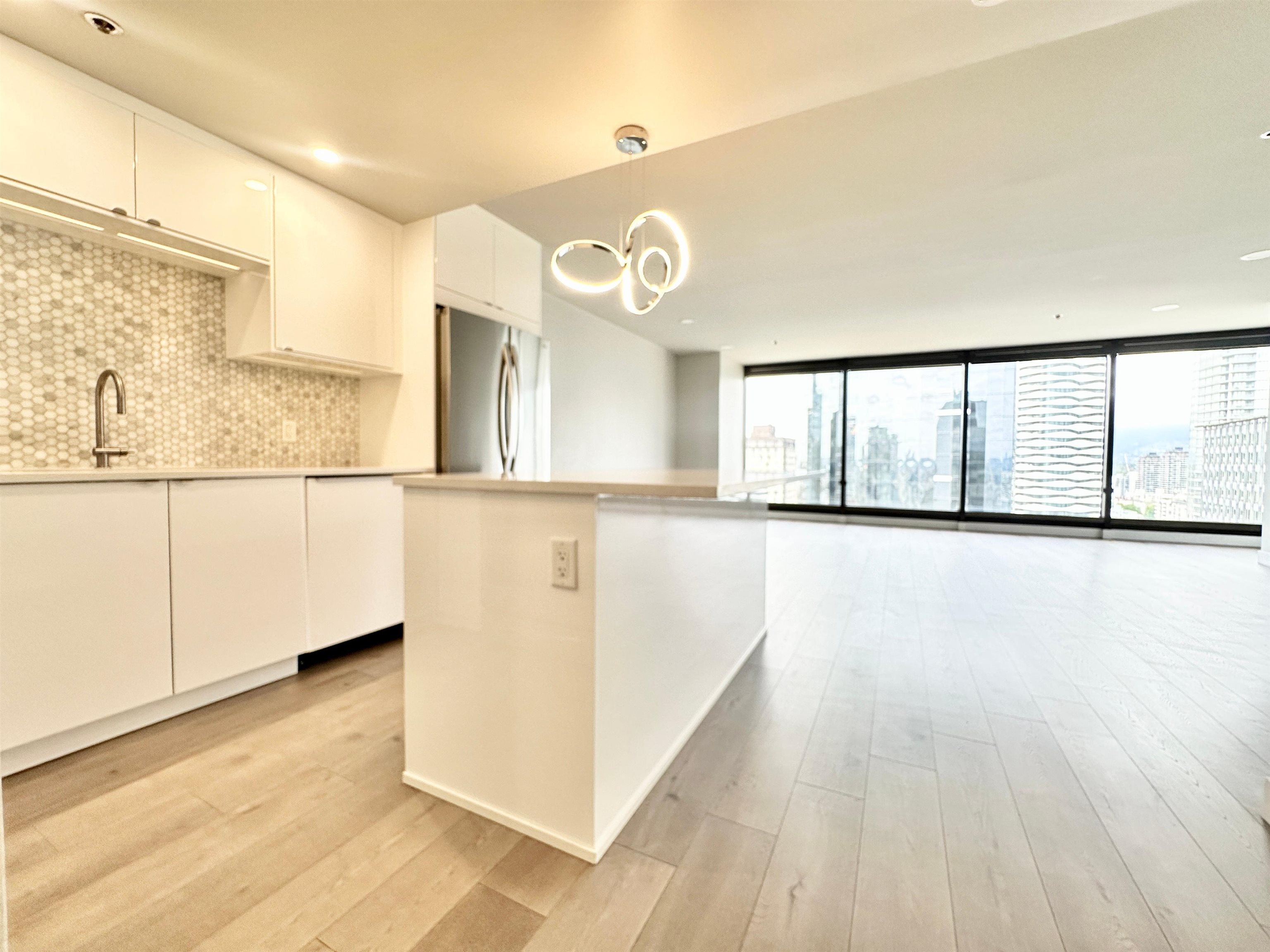 2008 808 Nelson Street - MLS&reg; # R3173176