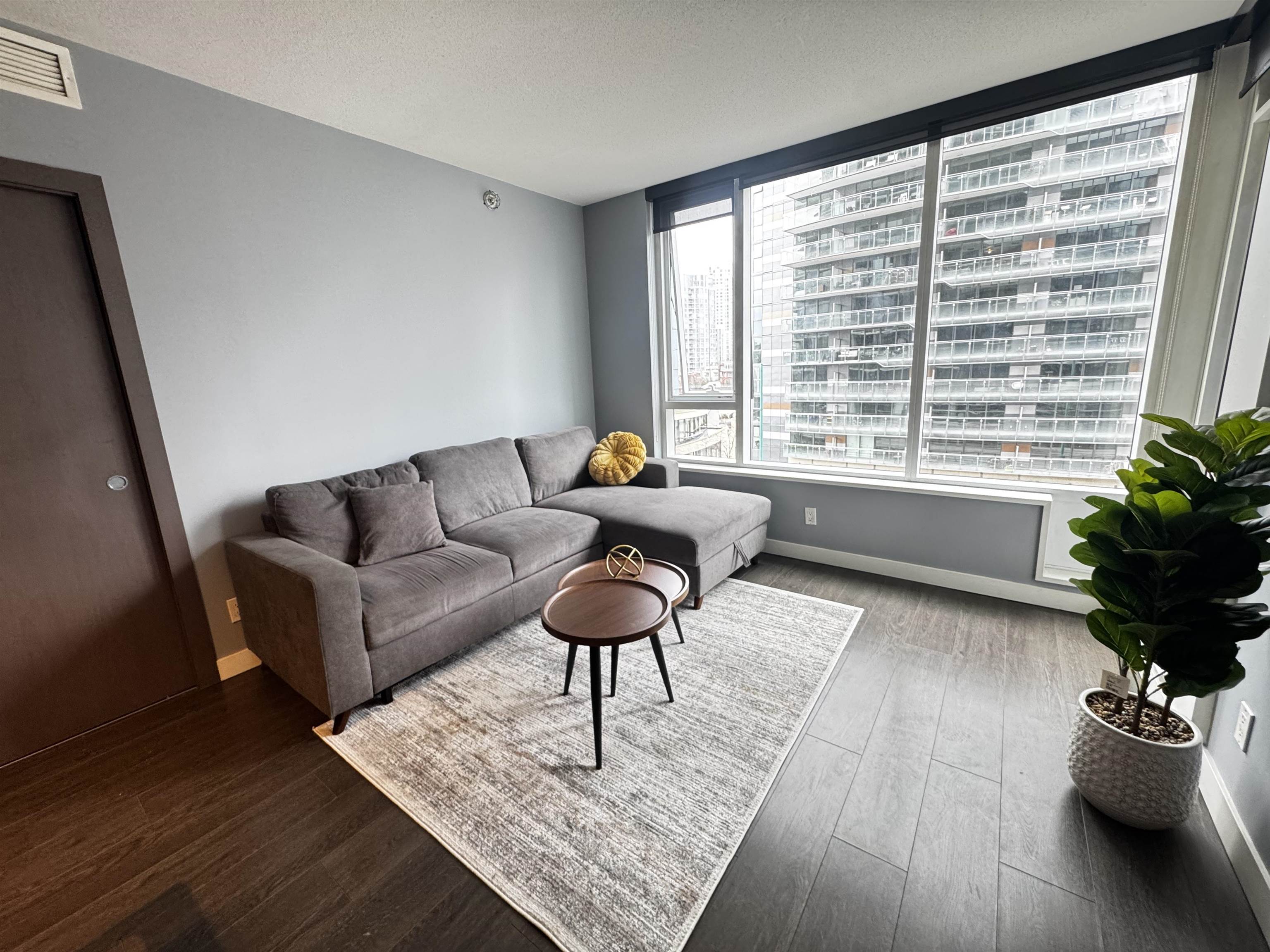 517 68 Smithe Street  - MLS&reg; # R3173256