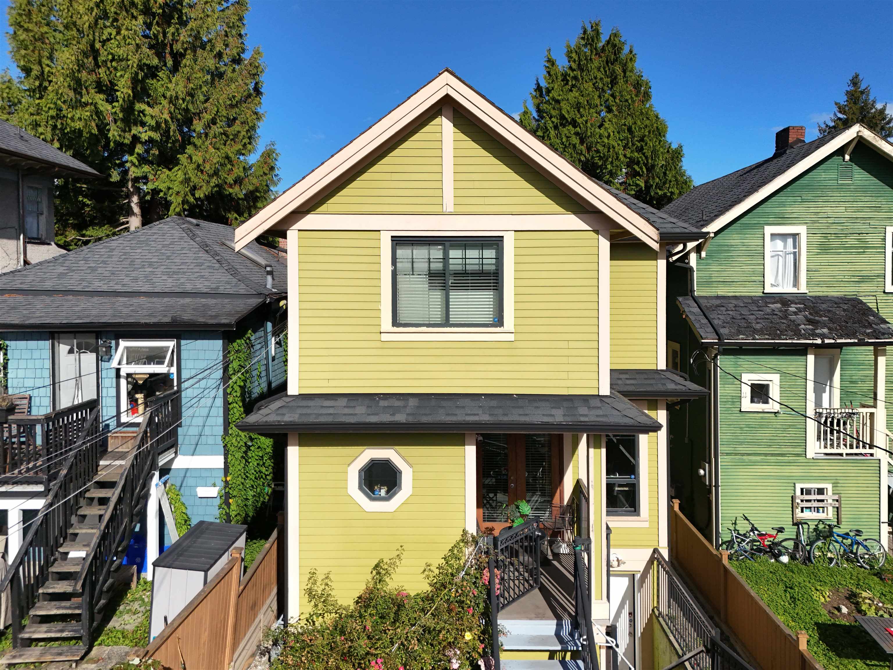  1124 12th Avenue - MLS&reg; # R3173395