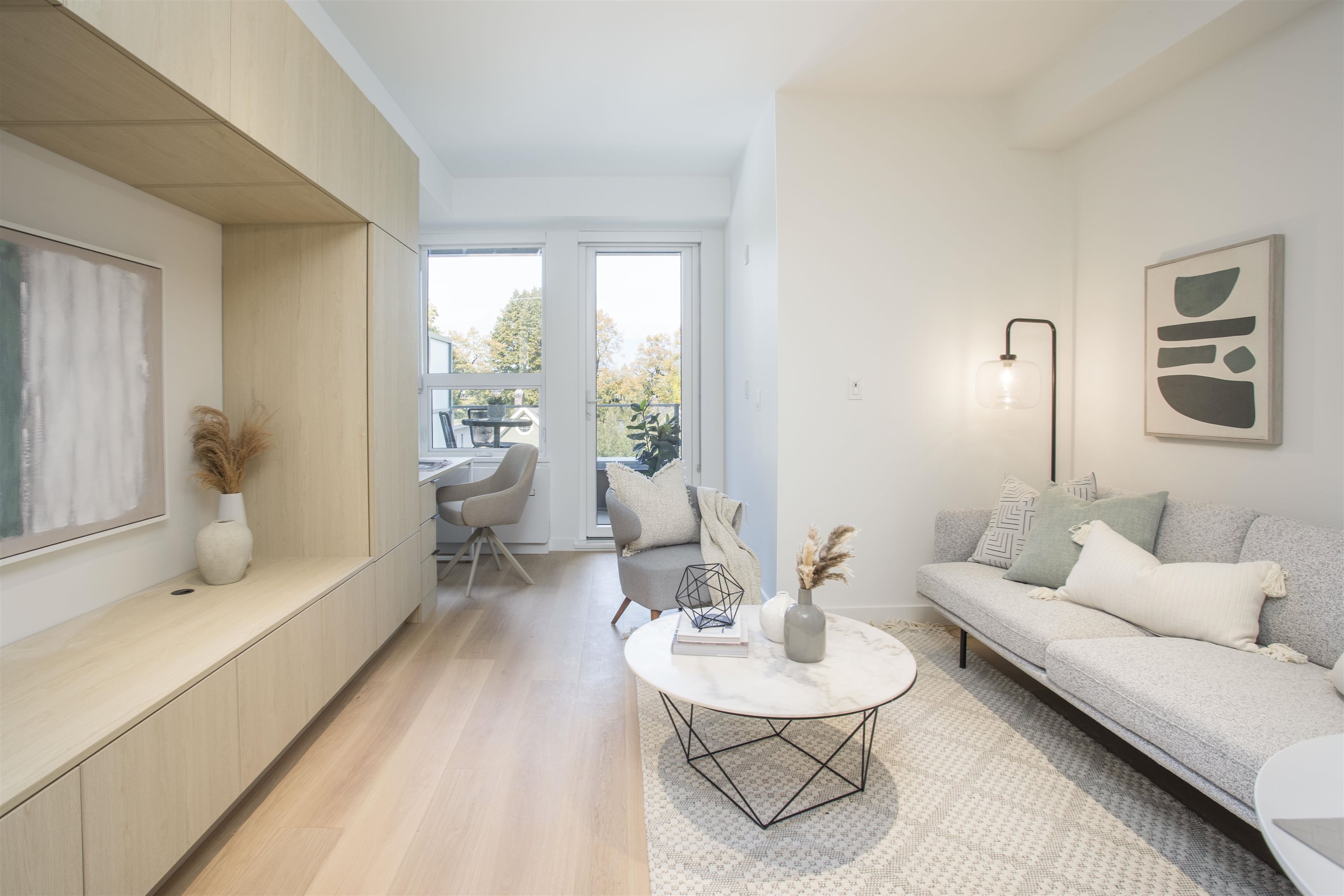 426 2471 St. George Street - MLS&reg; # R3174277