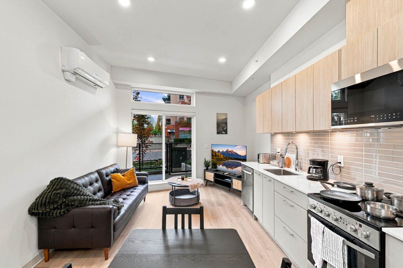 111 1529 Oxford Street - MLS&reg; # R3174386