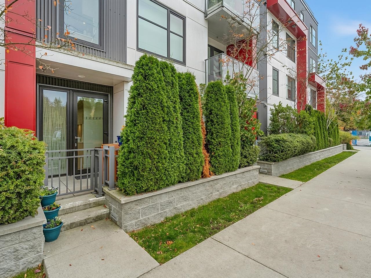 104 108 35th Avenue - MLS&reg; # R3175354