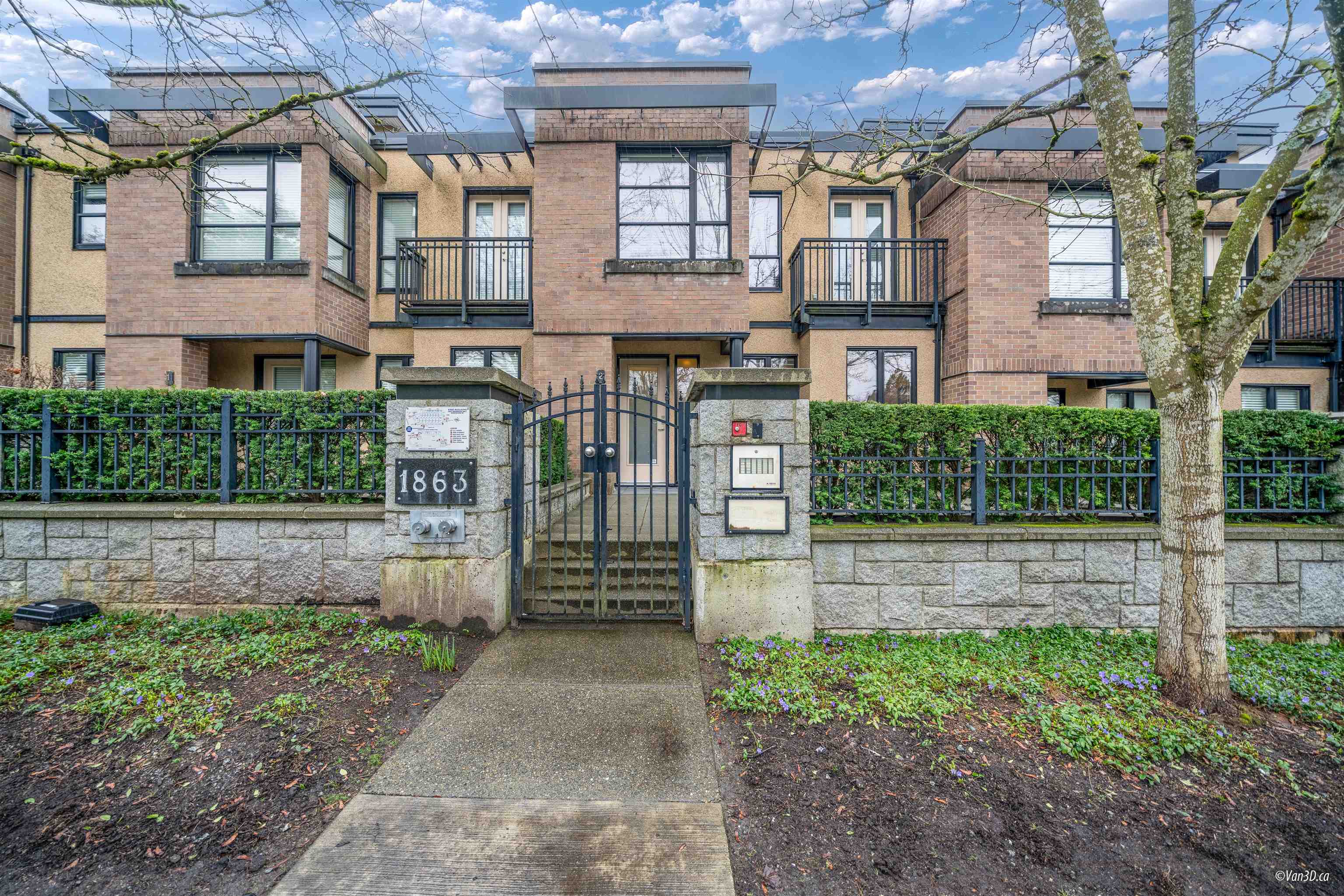 2 1863 Wesbrook Mall - MLS&reg; # R3176118