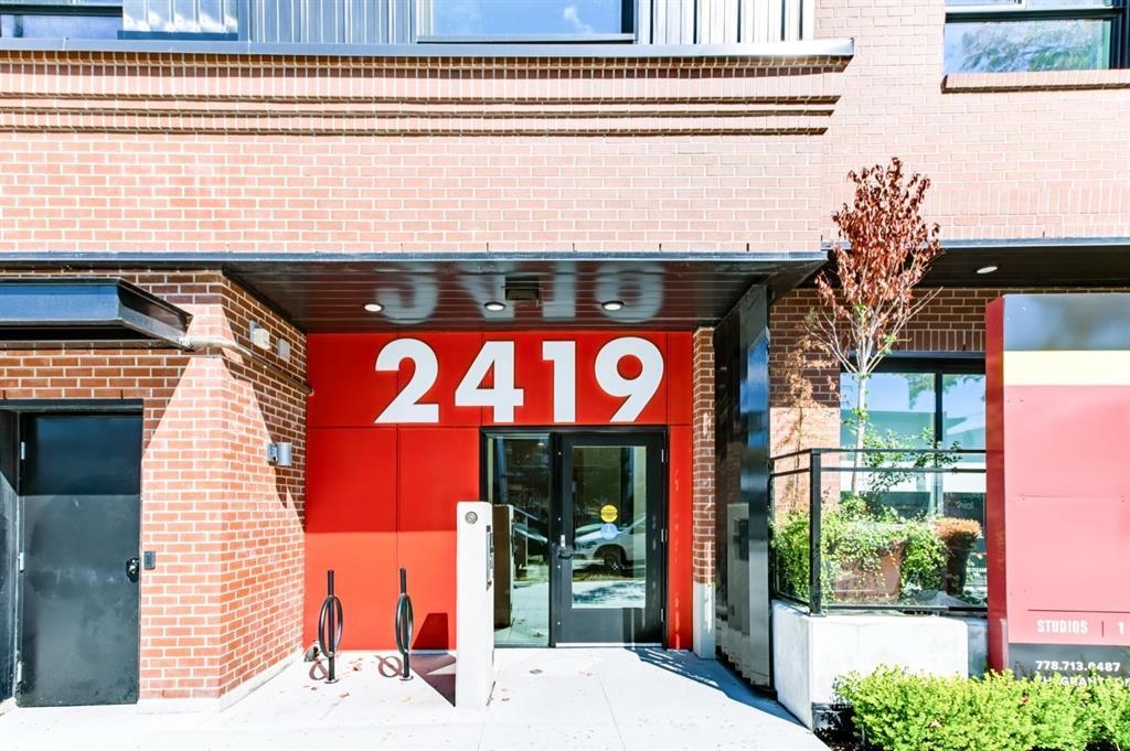 406 2419 Grant Street - MLS&reg; # R3176990