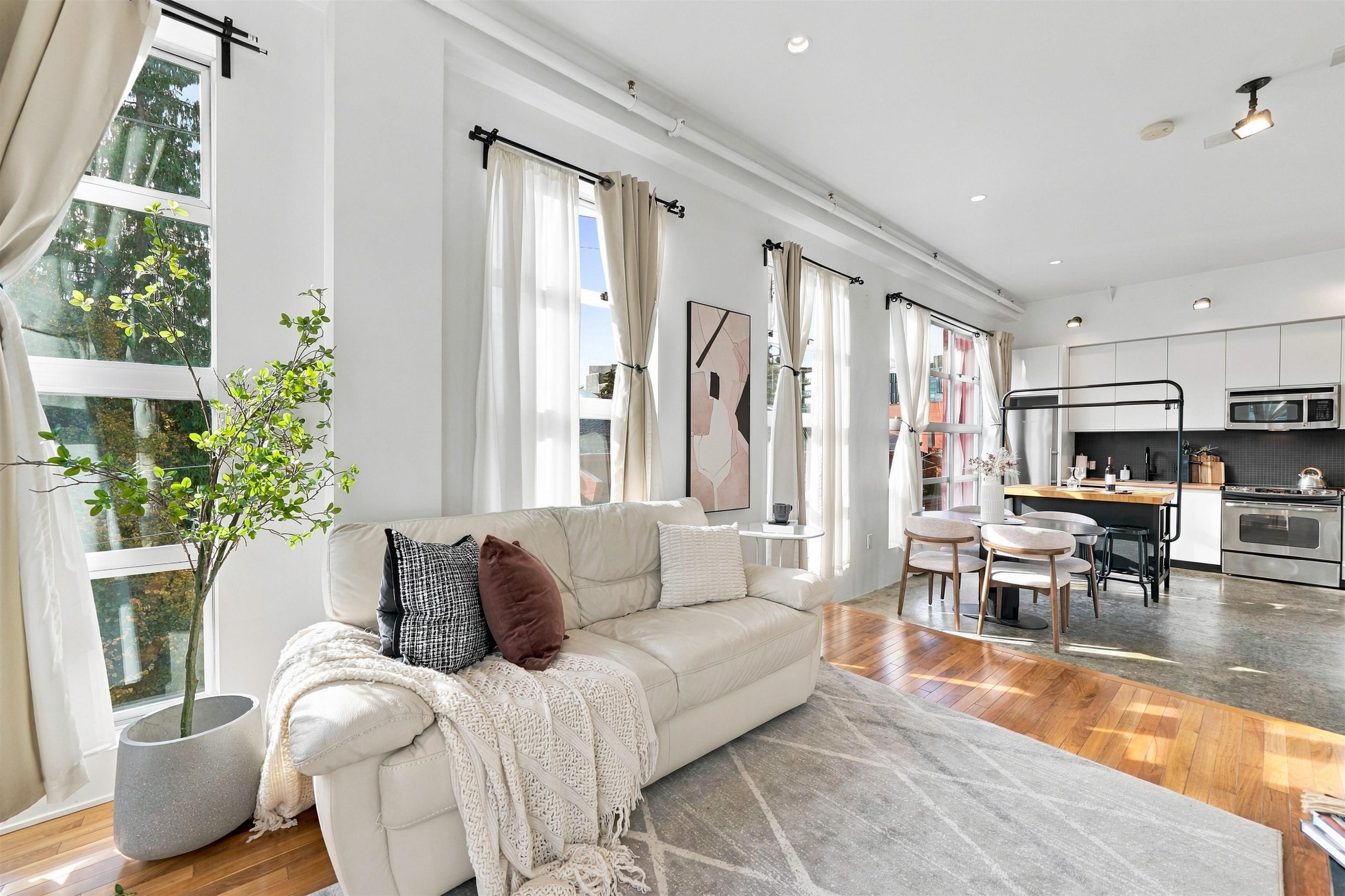307 272 4th Avenue - MLS&reg; # R3178617