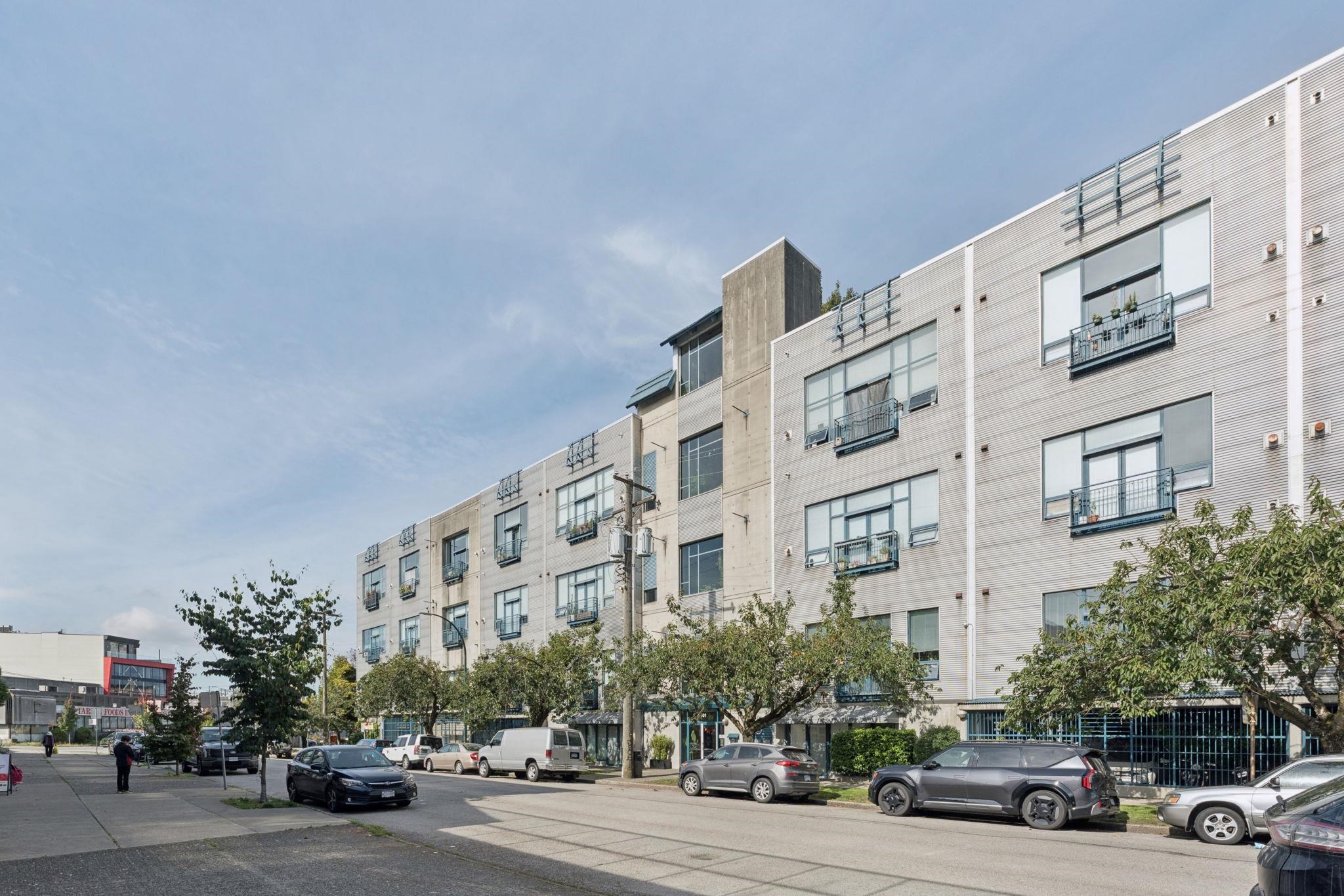 222 2001 Wall Street - MLS&reg; # R3179481